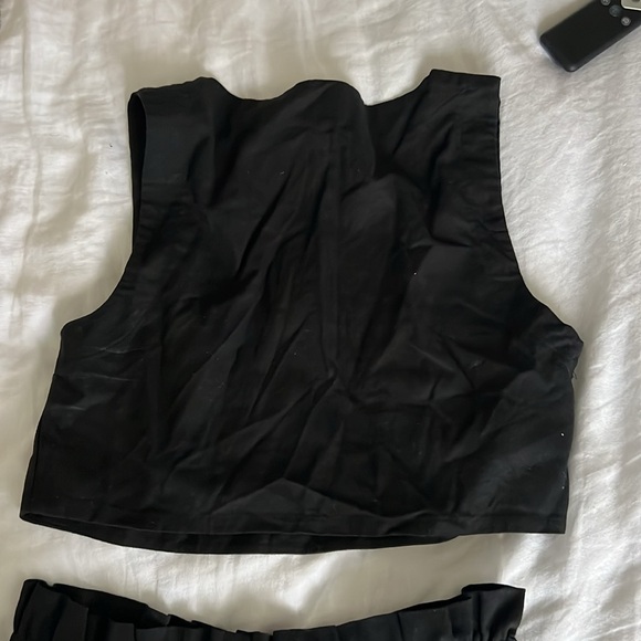 Set - Picture 6 of 7